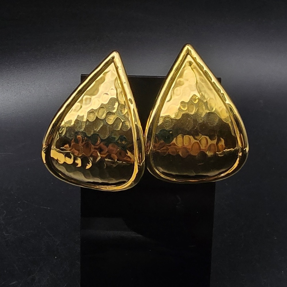 Avon 1987 Breathless Earrings Hammered Gold Tone Teardrop Pierced Vintage
